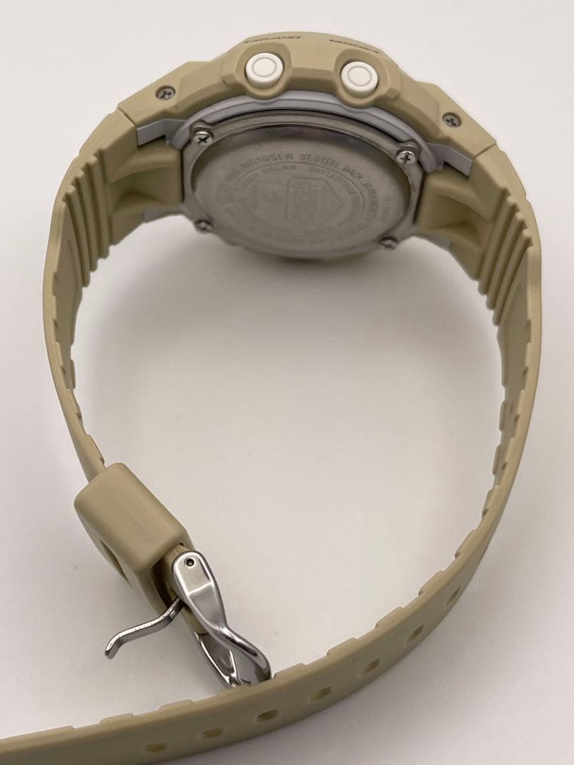 美品 CASIO G-SHOCK AWG-M510SEW-7AJF ベージュ