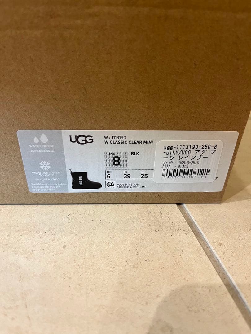 新品 UGG レディース クラシック クリア ミニ 黒 8　25㎝　レインブーツ