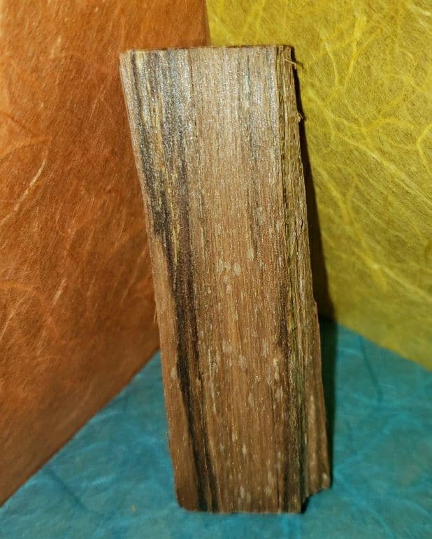 101 沈香、伽羅、六国五味、聞香、香木「天然カンボジア産黄熟香▪️19,7ｇ」