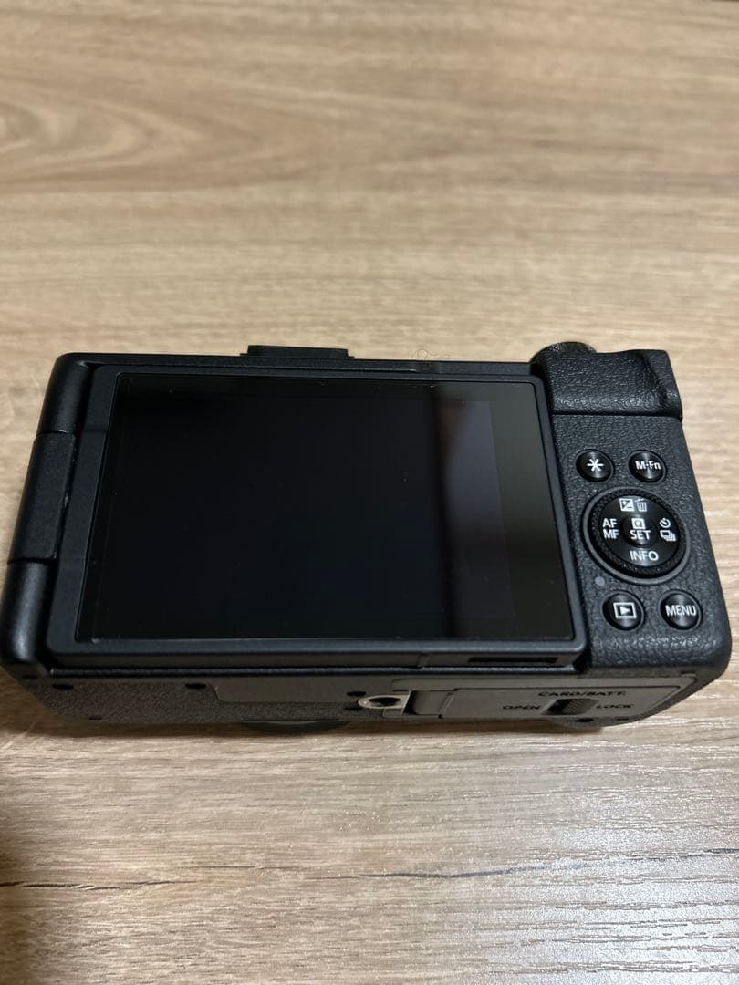 【本日値下げ】Canon PowerShot V1 コンパクトデジタルカメラ