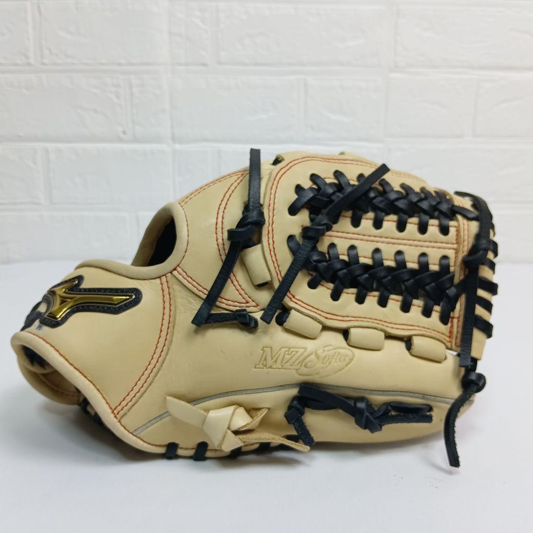 【美品】ミズノ　MZSofter　大人用　軟式グローブ　クリーム　オールラウンド