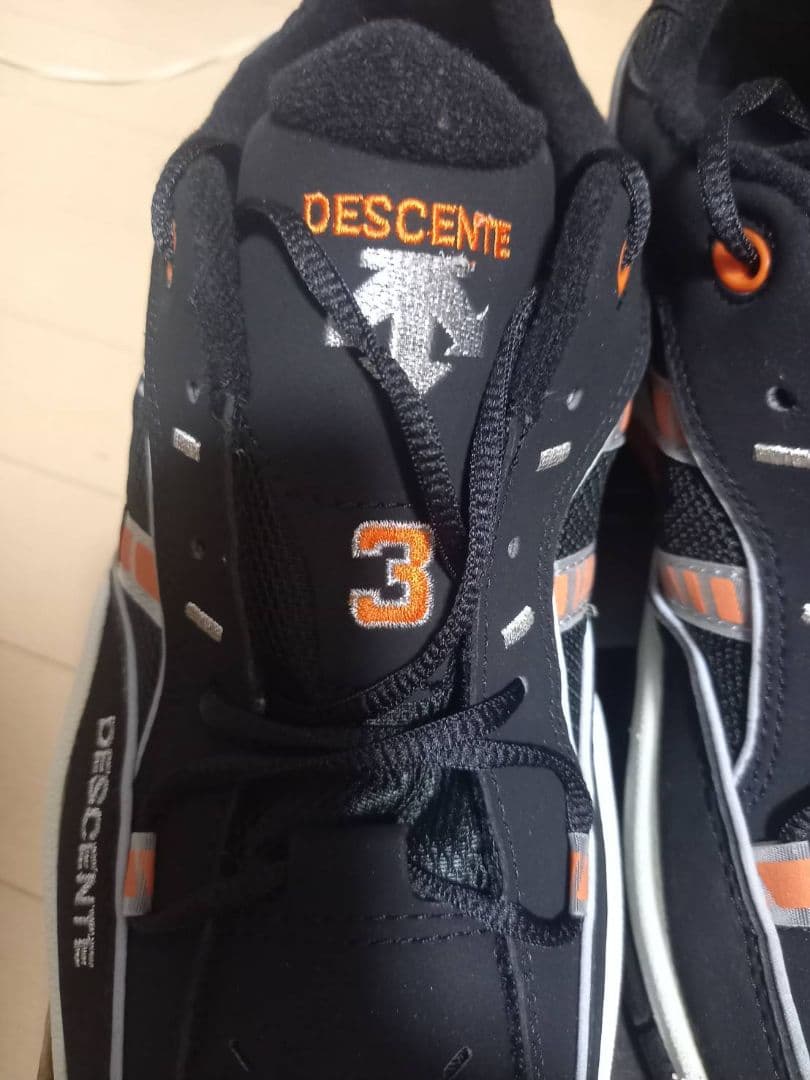 長嶋茂雄２０００足限定 DESCENTE スニーカー新品