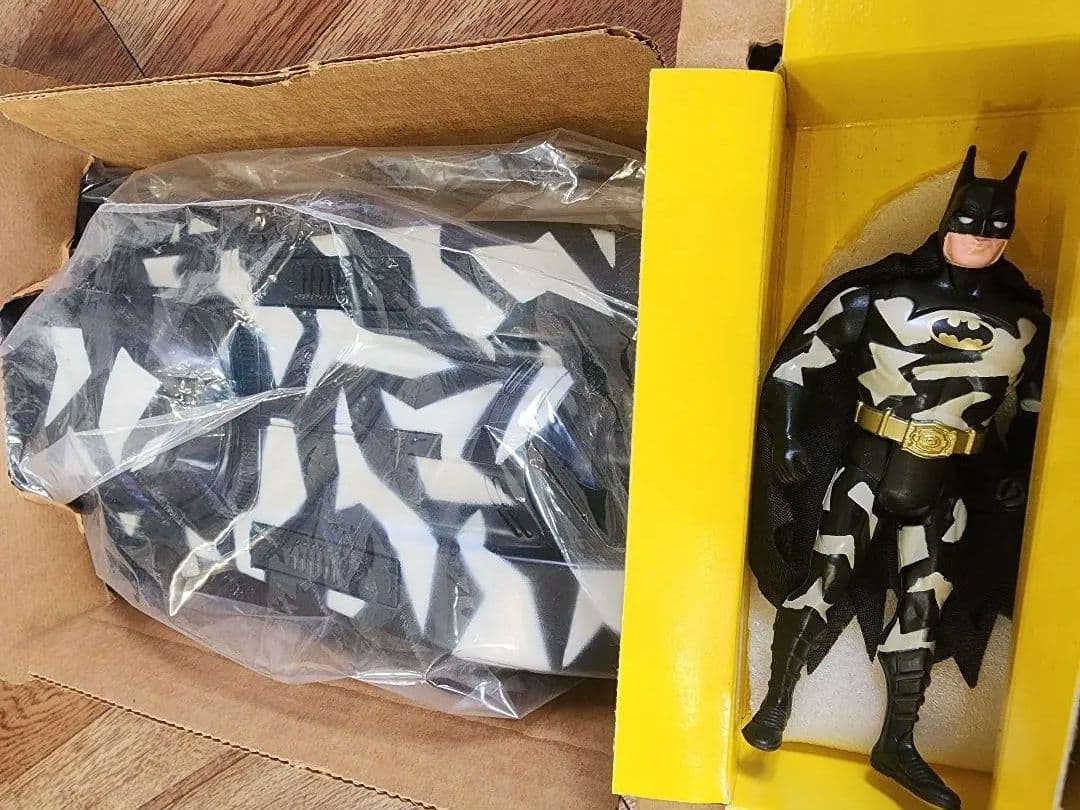 ケナー　カモアタック　バットモービル 　バットマンリターンズ　国内未発売　未使用