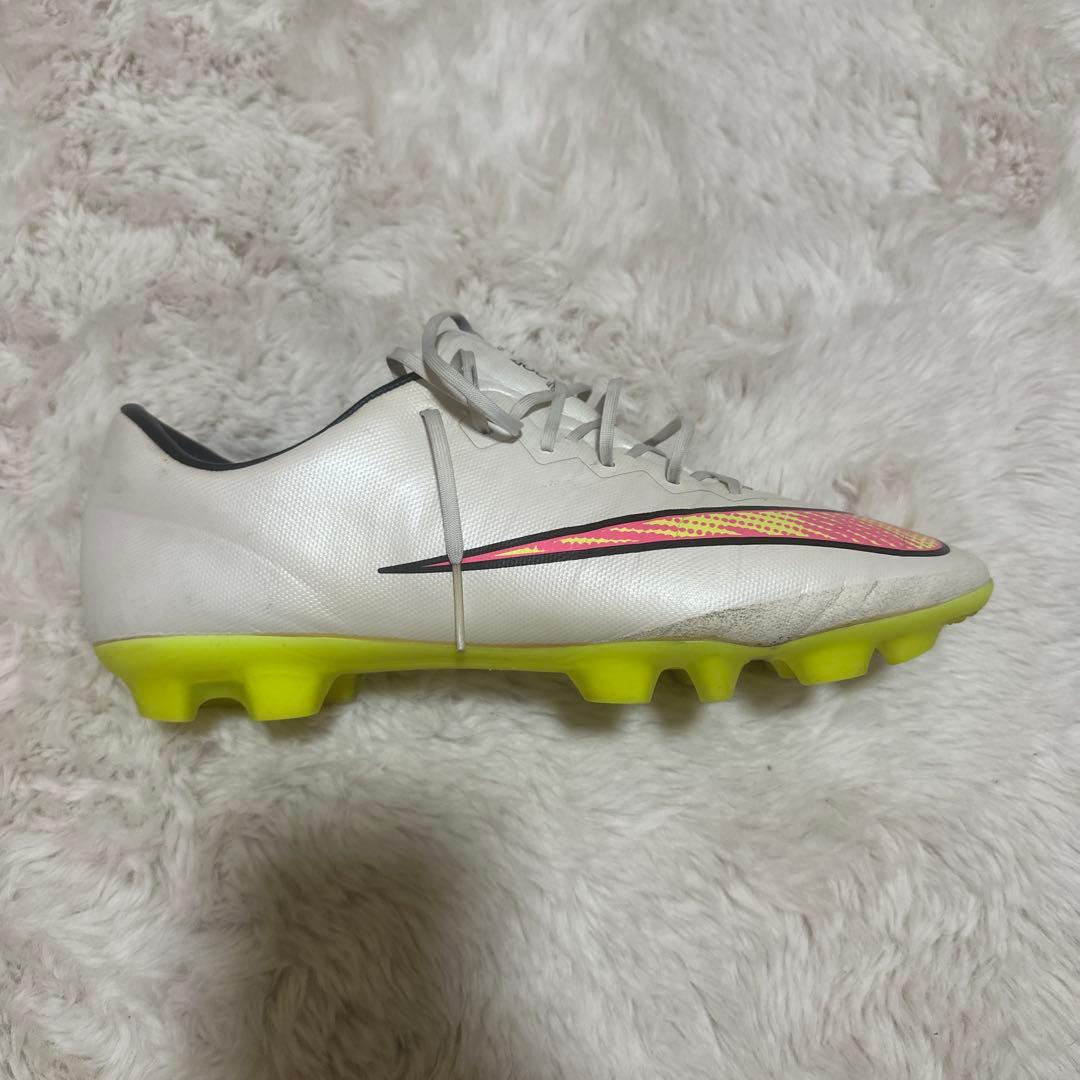 NIKE マーキュリアル ヴェイパー X