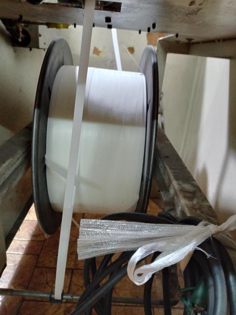 【band-A-matic梱包機 業務用 包装 作業用 バンド詰め 】