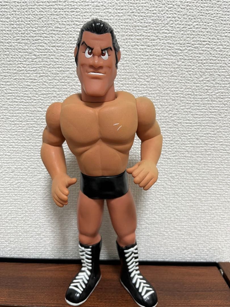 プロレスフィギュア 3体セット 猪木 武藤 蝶野 ビッグサイズ