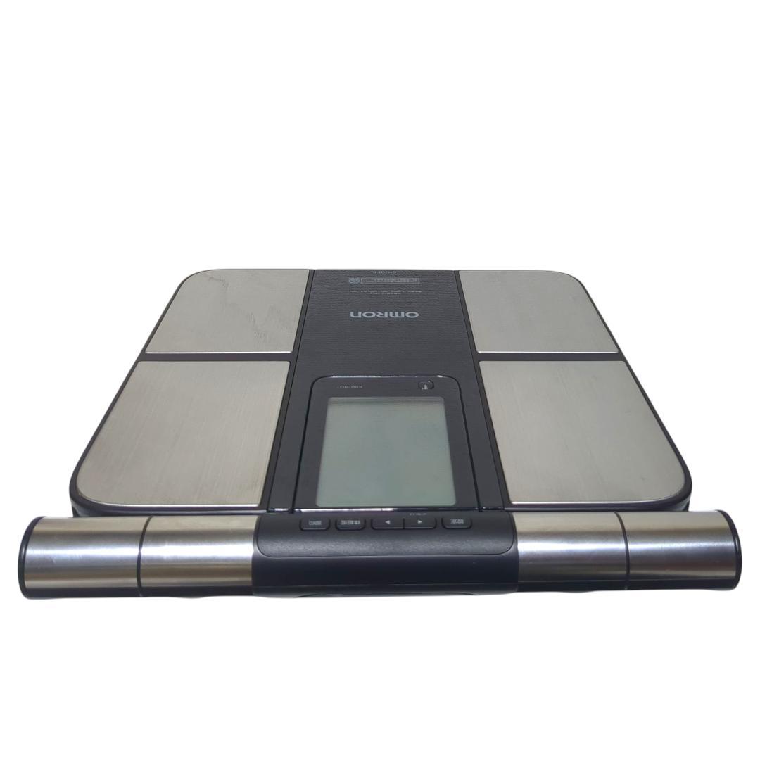 ★美品★オムロン 体重体組成計 Karada Scan KRD-703T