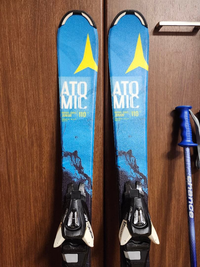 アトミック 子供用スキーセット　板 110 ブーツ 22~22.5 　スキー