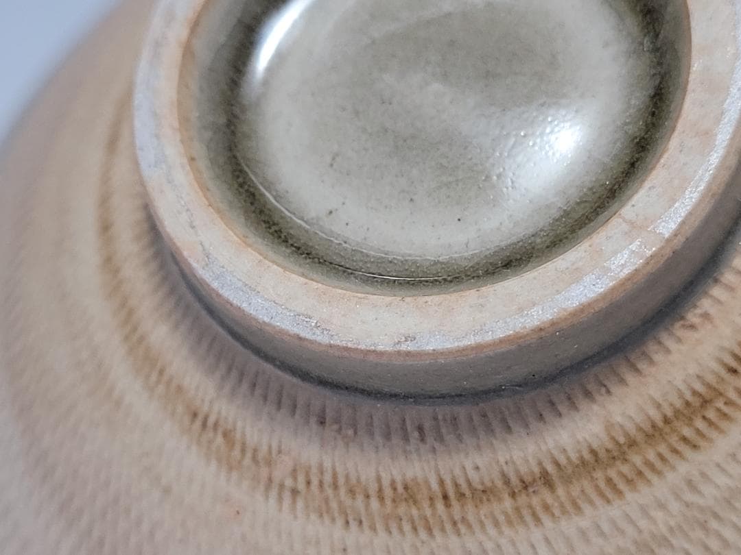 青磁 陰刻 花紋 茶杯 宋元時代 幅約10.2cm