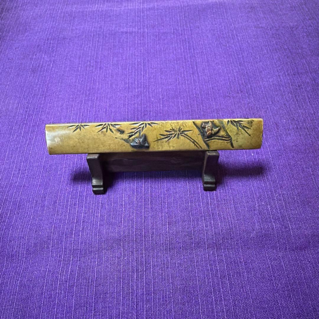 時代物　肉厚　小柄　黄銅地　赤銅素銅象嵌竹笹飛鳥図（日本刀装具笄小刀拵目貫縁頭侍