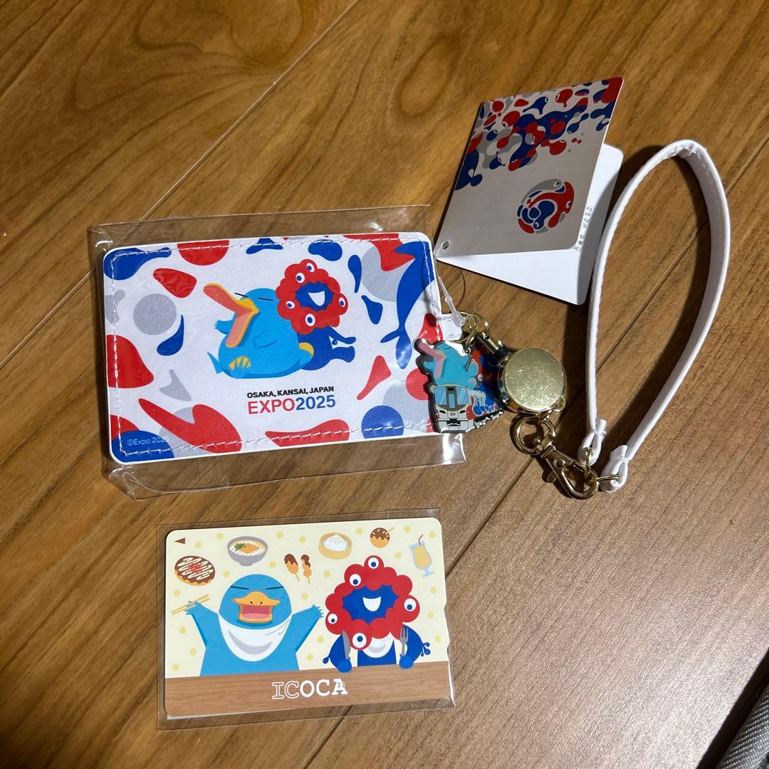 大阪万博 ミャクミャク イコちゃん icoc合皮パスケース セット　値下げ