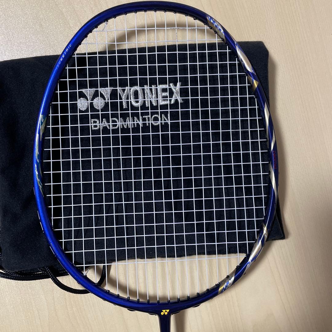 YONEX バドミントンラケット 3U G5 専用ケース付き