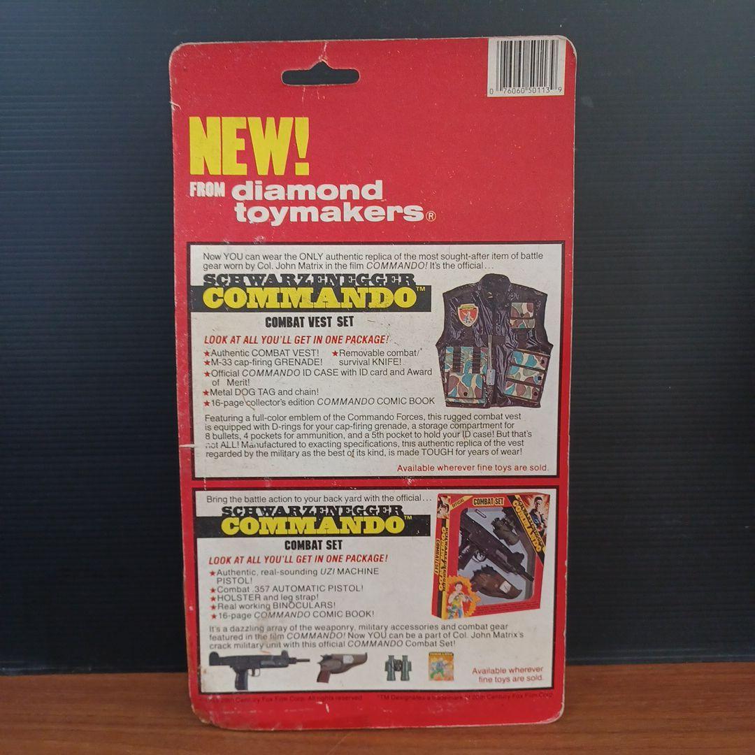 映画「コマンド―」アーノルド・シュワルツェネッカー主演　可動式現地物フィギュア