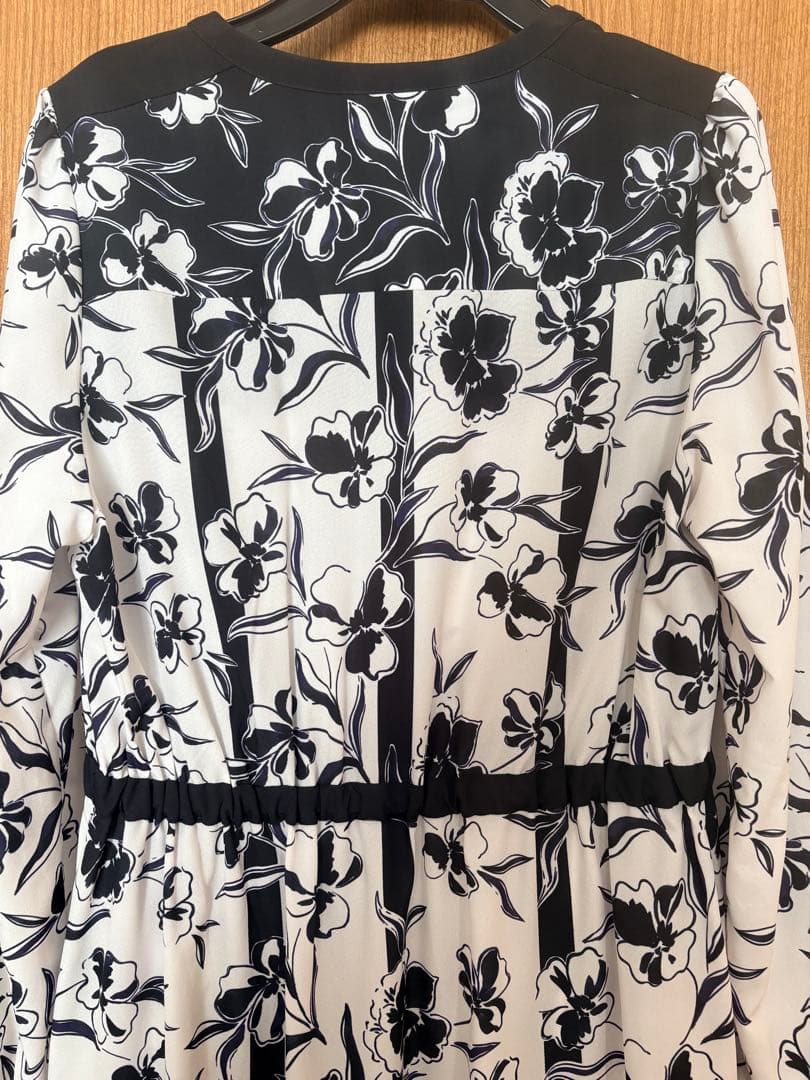 【グレースコンチネンタル】バイカラープリントティアードワンピース⭐︎38