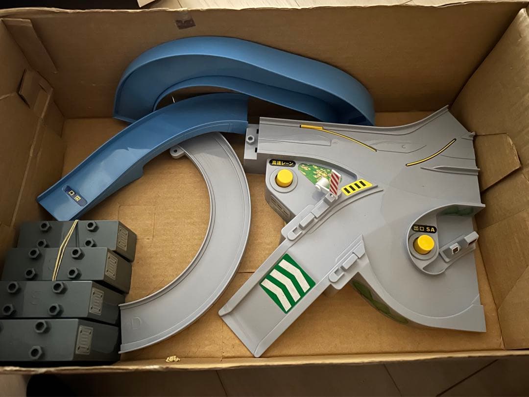 トミカ 高速道路にぎやかドライブ