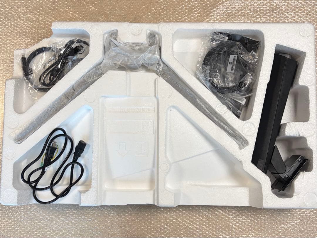 MSI MPG ARTYMIS 343CQR 34インチウルトラワイドモニター