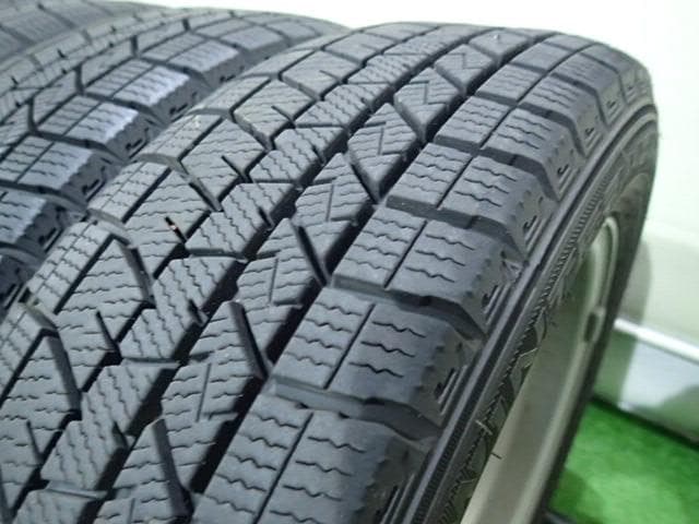 B1063【送料無料】スタッドレスタイヤ 155/65R14 4本セット
