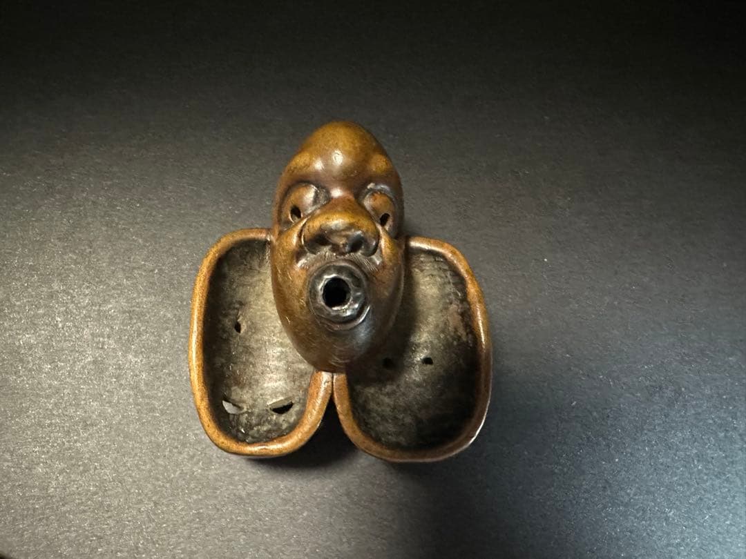 【根付(netsuke)】3面の顔の根付　木製　江戸時代