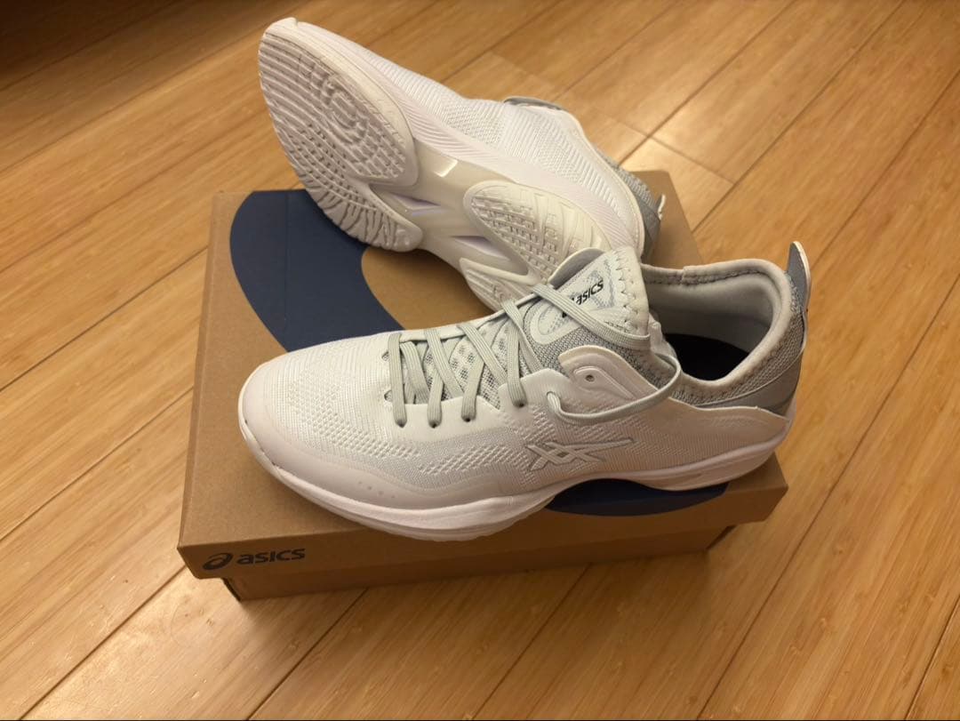 GLIDE NOVA FF 3 25.5cm ホワイト/グレー