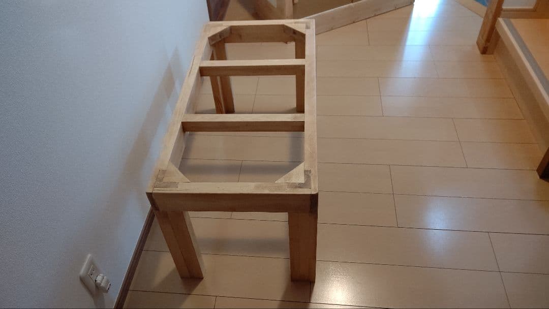 赤松集成材18ミリ幅90縦45奥行45木材オイル仕上げ！