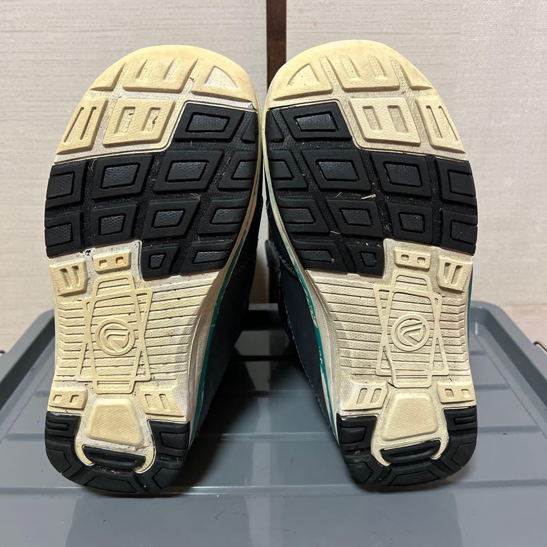 クマミ FLOW LUNAR HEELLOCK FOCUS 25.0cm