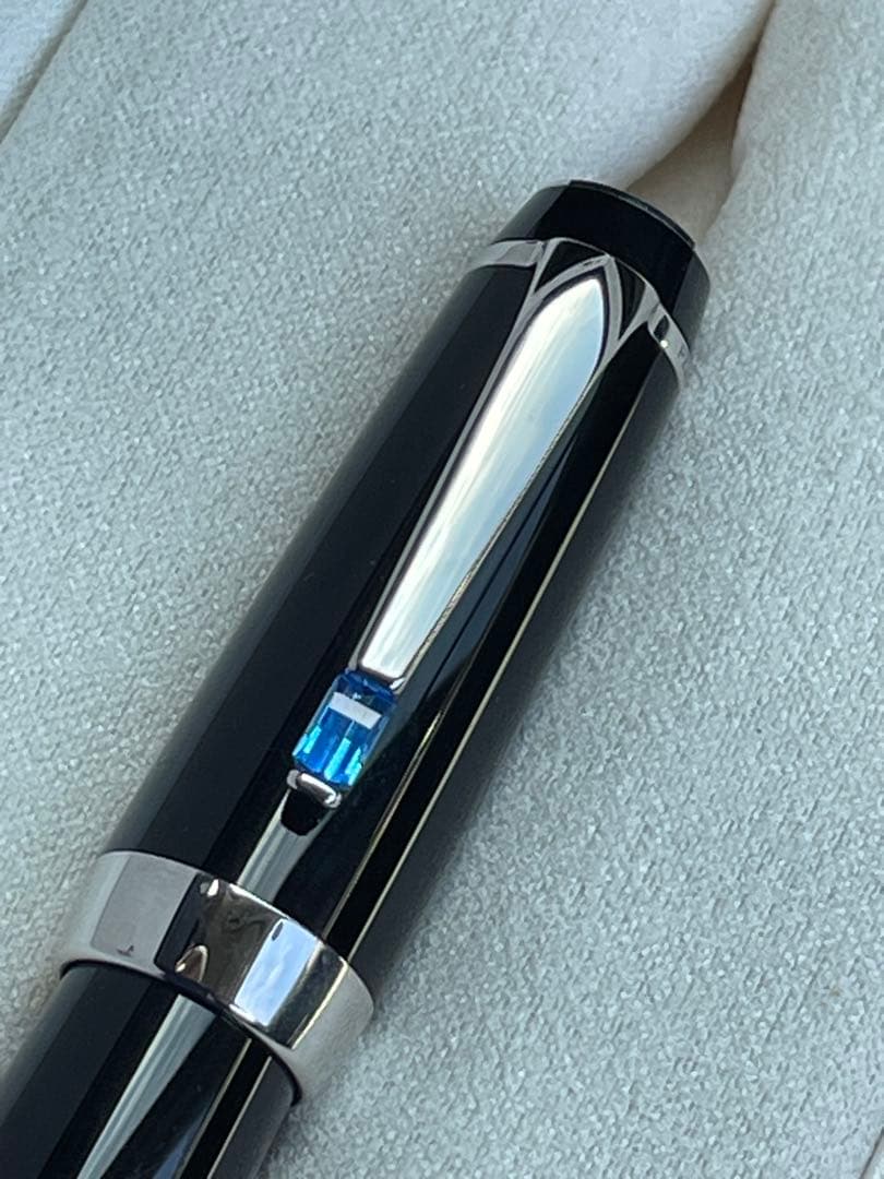 ◾️ MONT BLANC ◾️ モンブラン ボエム ◾️キャップ式ボールペン◾️箱付