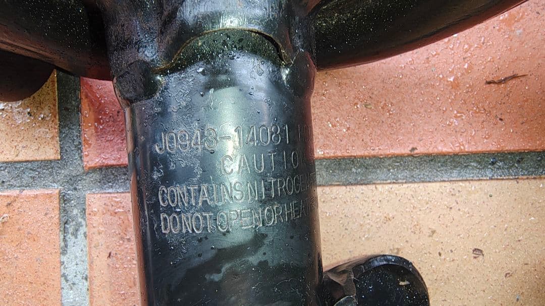 トヨタ　アルファード　30後期　純正サスペンション　新車外し