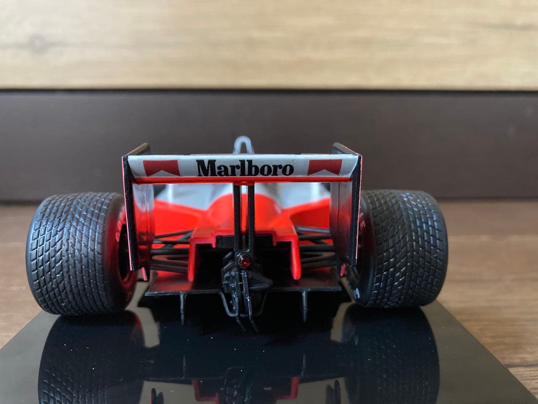 マルボロ仕様 ビッグスケールF1コレクション マクラーレン MP4/4 1/24