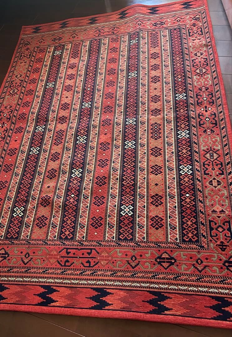 ACME Furniture 洗えるラグマット　140×200