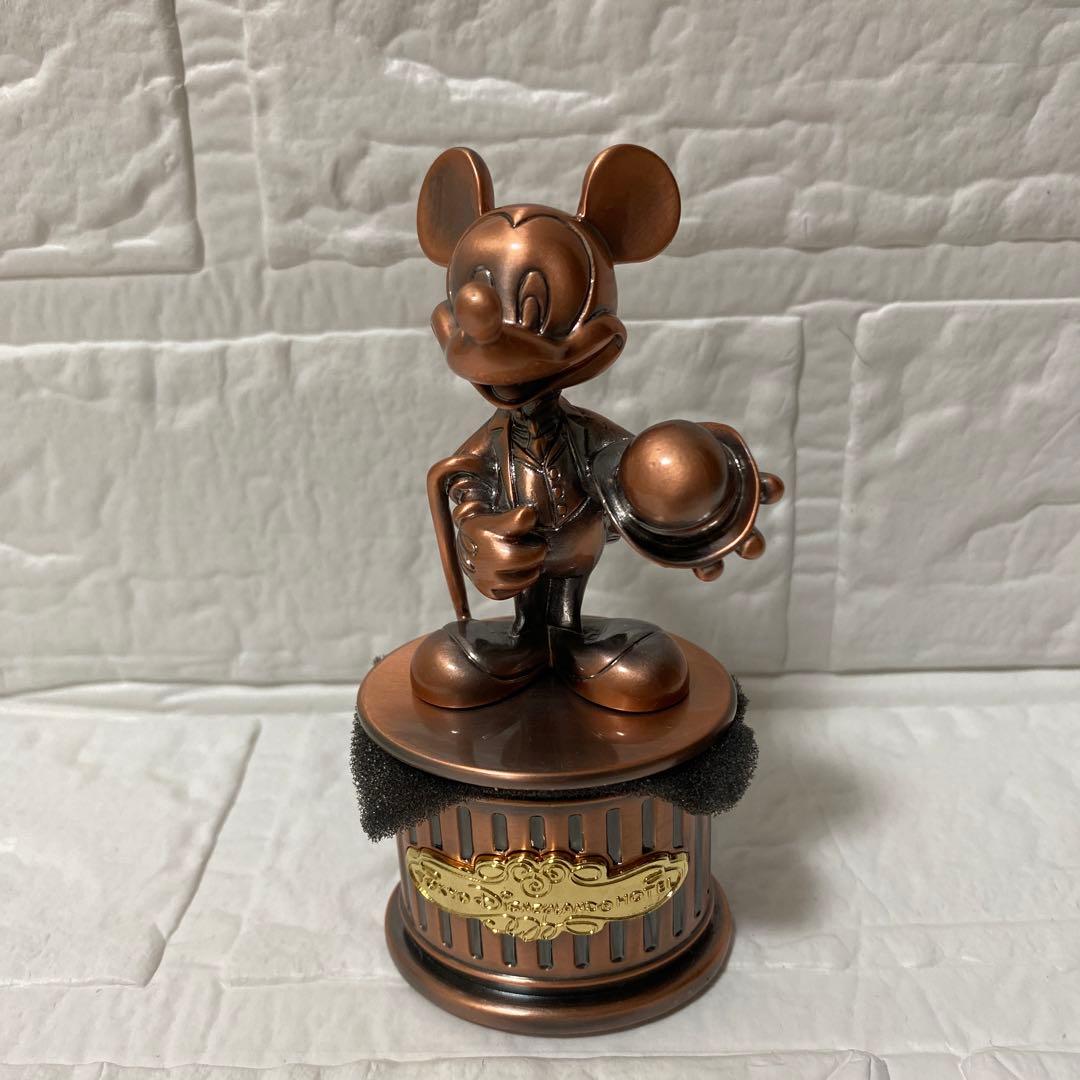 東京ディズニーランドホテル限定　ミッキーマウスブロンズ像