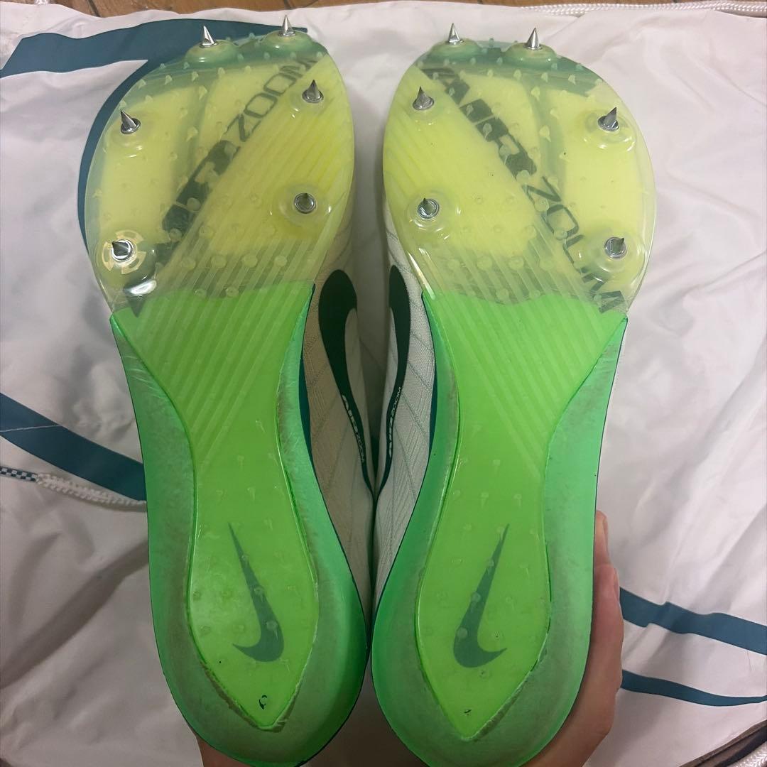 スパイク・シューズ tyu