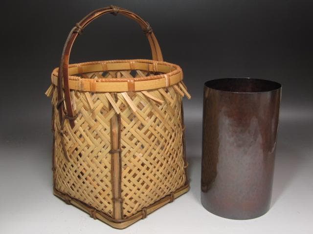 【セール】★　西川宗悦　手付篭花入　表千家　十三代　即中斎の花押★x337