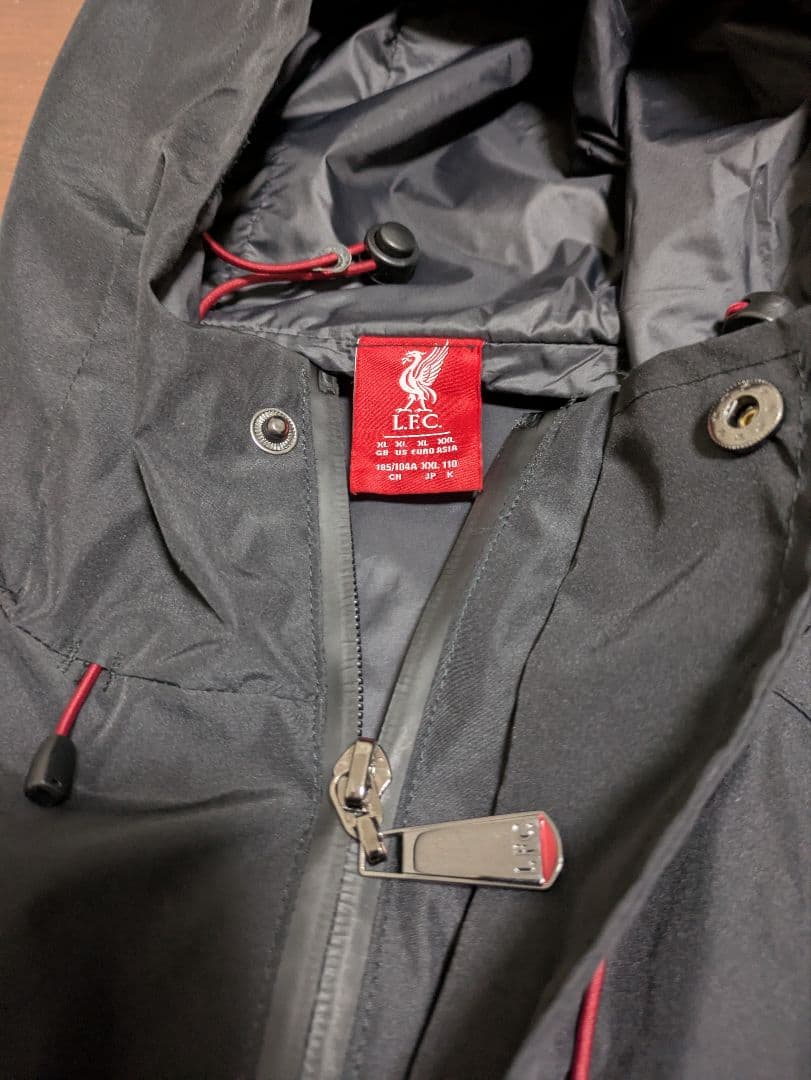 【Livepool公式】LFC Firma メンズレインジャケットブラックXL
