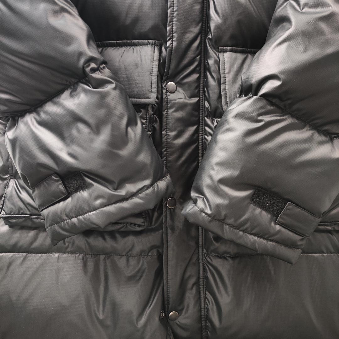 美品　名古屋グランパスエイト　ベンチコート　Jリーグオフィシャル　ダウン　黒　F