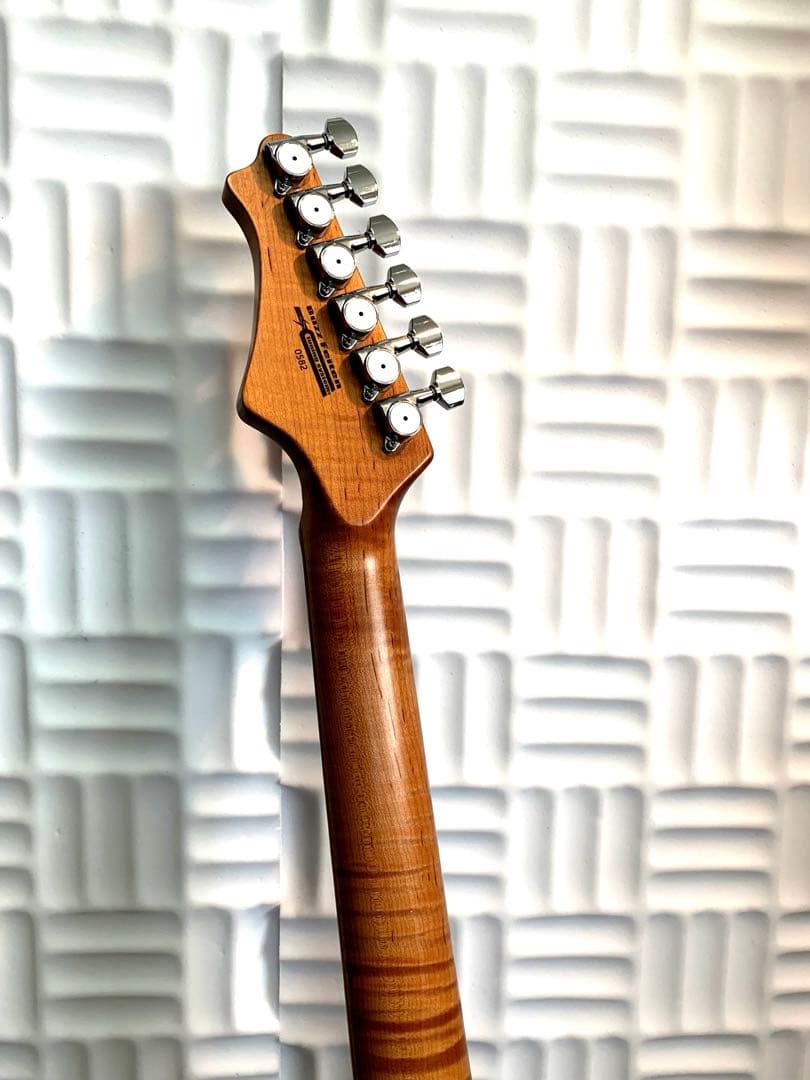 Infinite エレキギター Modernize Benttop