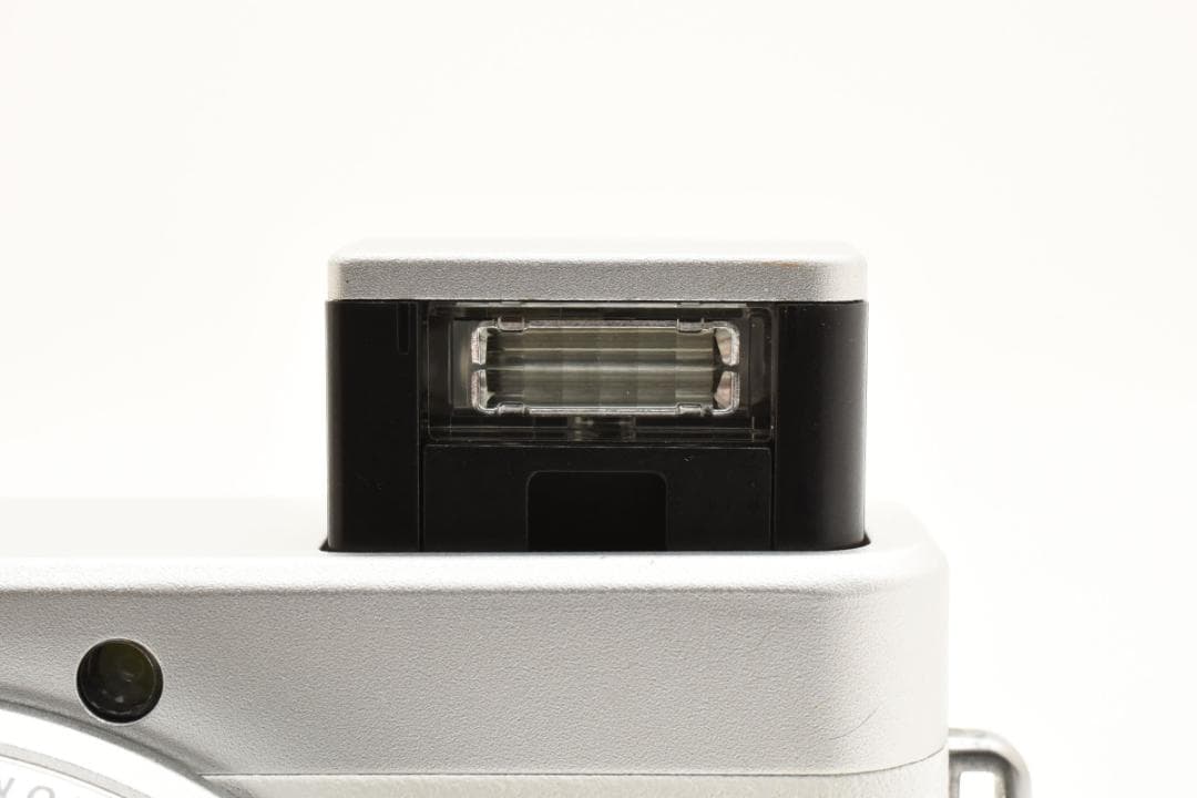 Fujifilm XQ2 ホワイト コンパクトデジタルカメラ