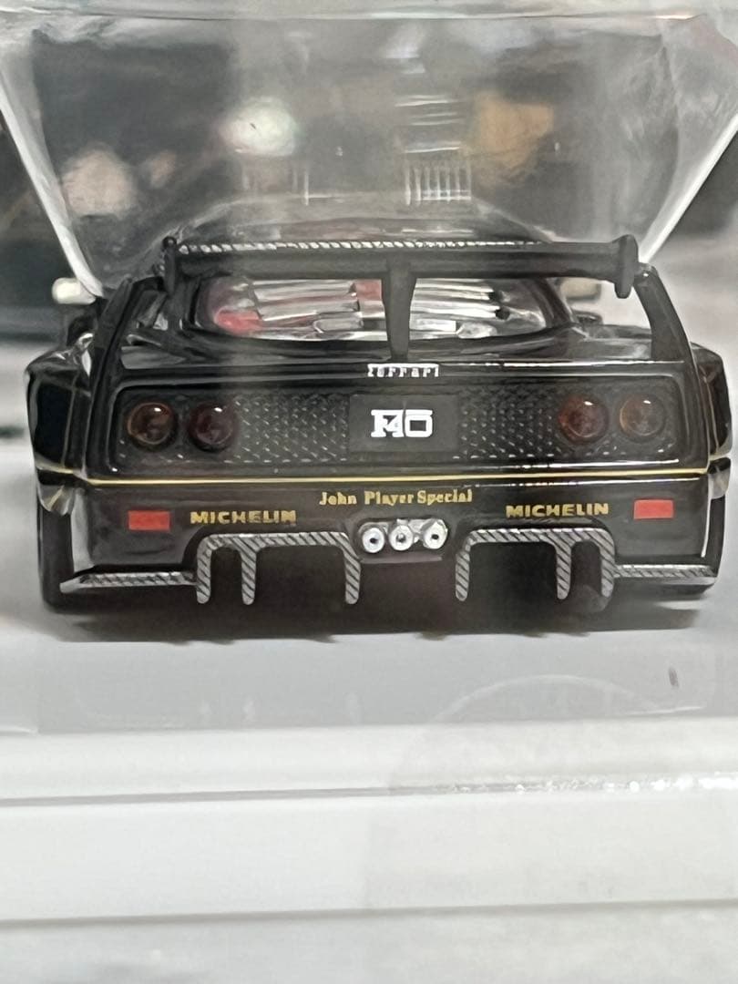 デーモンキングオート　LBWKフェラーリF40 ガルウイング