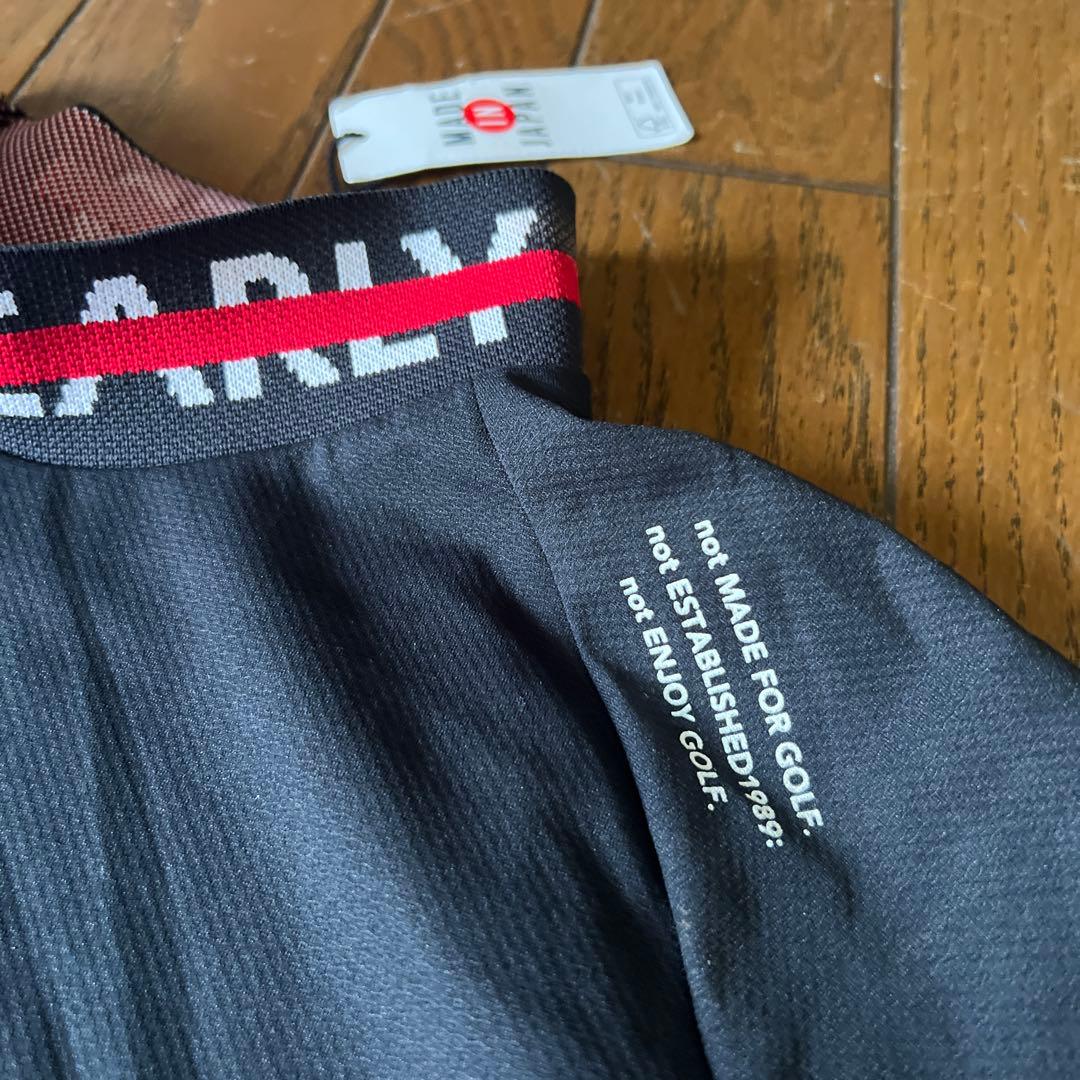 新品タグ付きPEARLY ラウンドネックシャツ