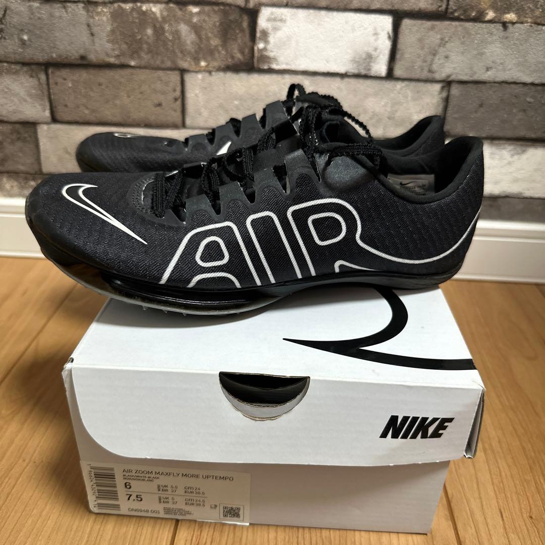 AIR zoomMAXFLY MORE UPTEMPO 24〜24.5cm