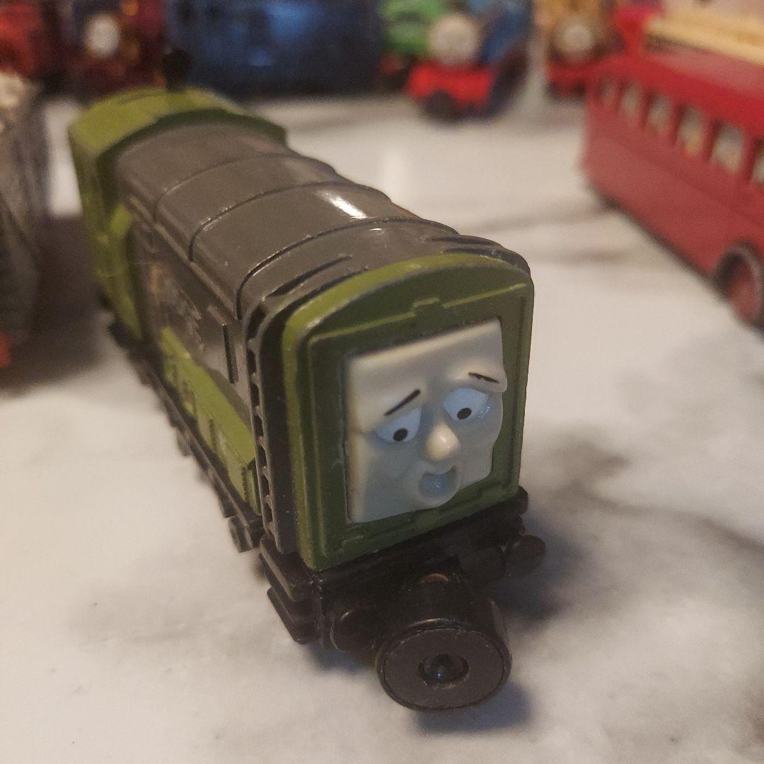 トーマス　バーディー