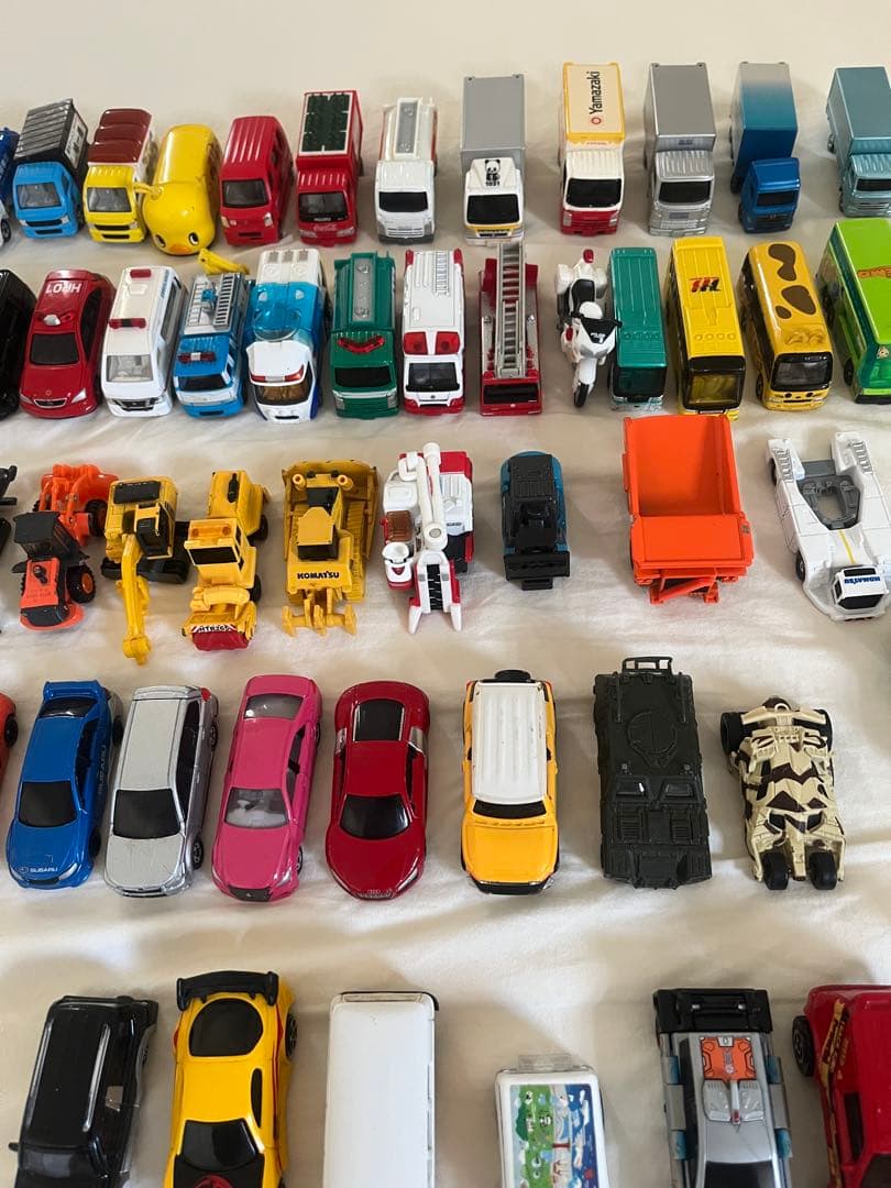 トミカ　他　ミニカー77台　まとめ売りセット