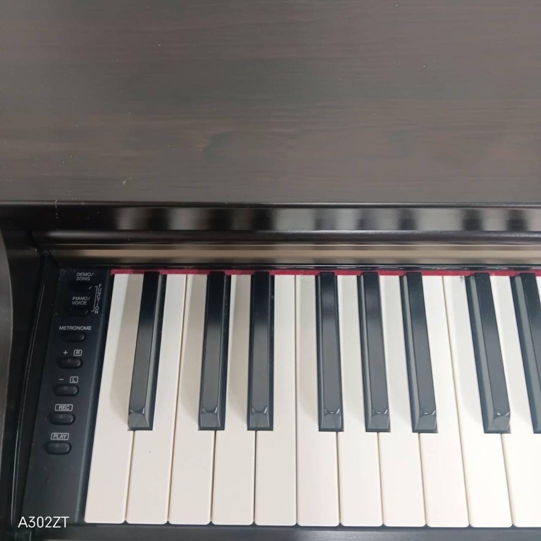 87　送料設置無料　YAMAHA　人気モデル　電子ピアノ　茶色