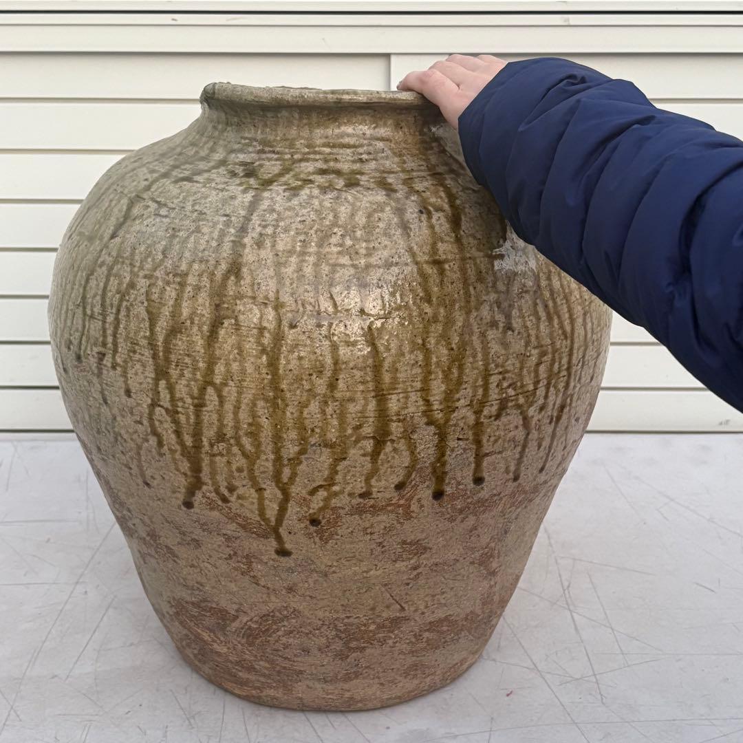 大きな壺
