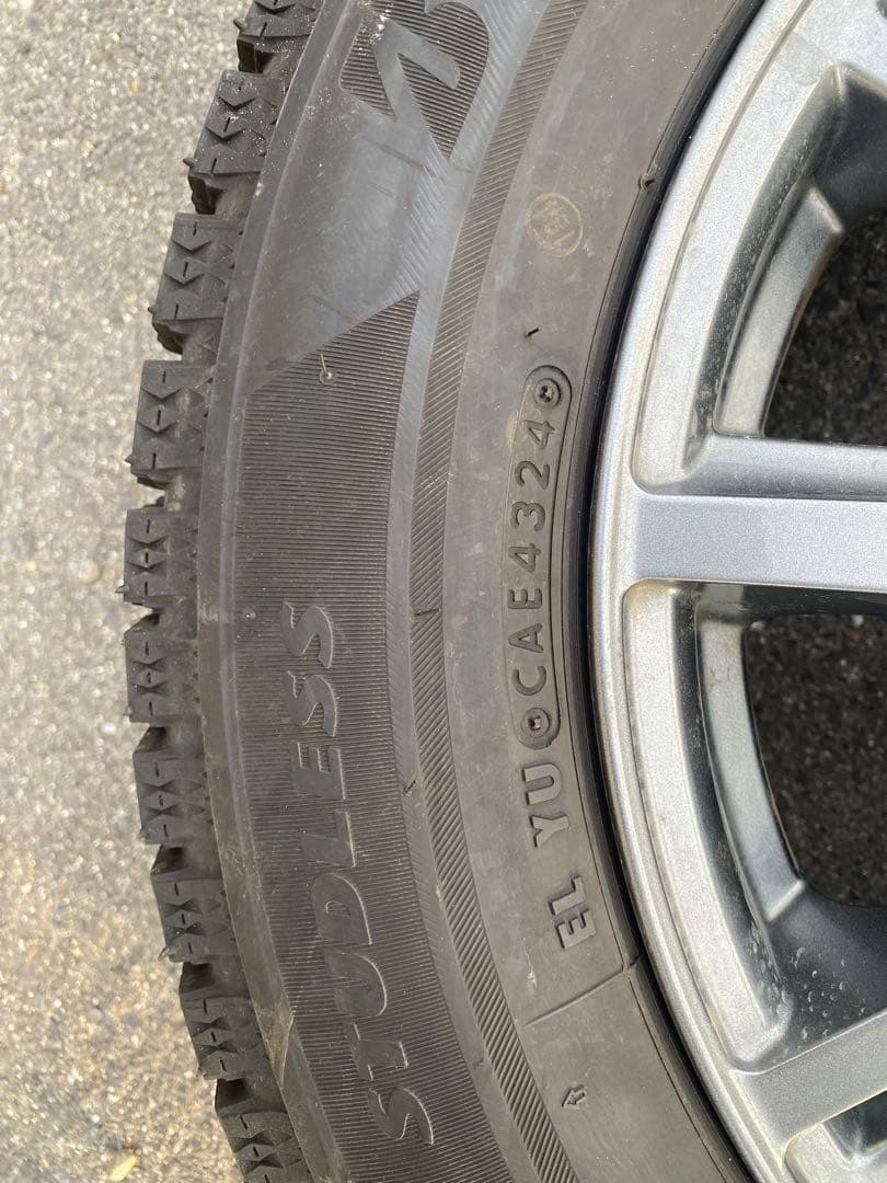 175/65R15スタッドレス　ホイールセット　バリ溝　引取り可能