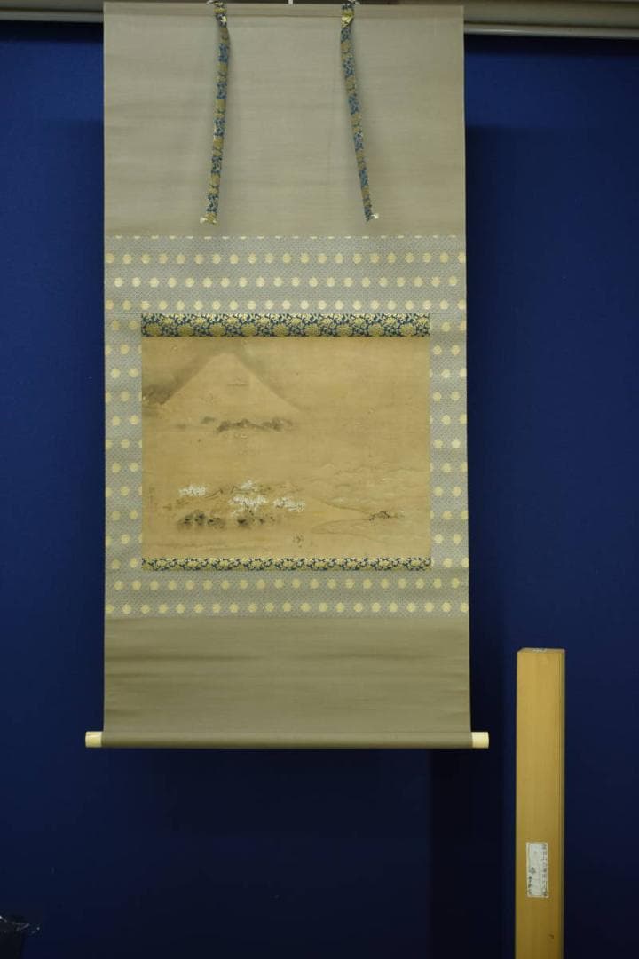真作/田中納言/春/富士山と海岸の人家/布袋屋掛軸HH-98