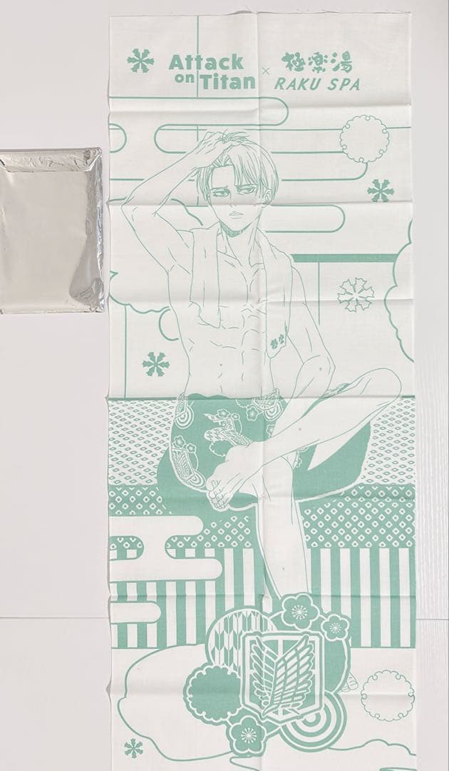 進撃の巨人　リヴァイ　アクリルスタンド　サウナ　極楽湯　缶バッジ　手ぬぐい