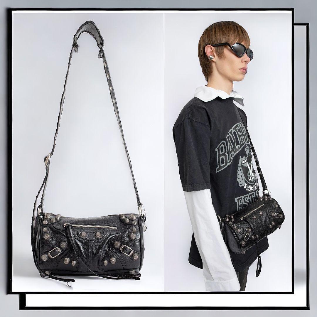 バレンシアガ ルカゴール シリンダーバッグ