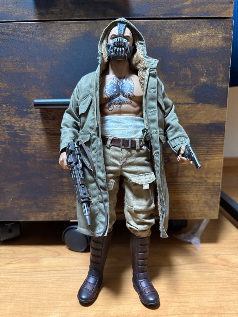 ホットトイズ 系 1/6 ベイン カスタムフィギュア アウトロー バットマン