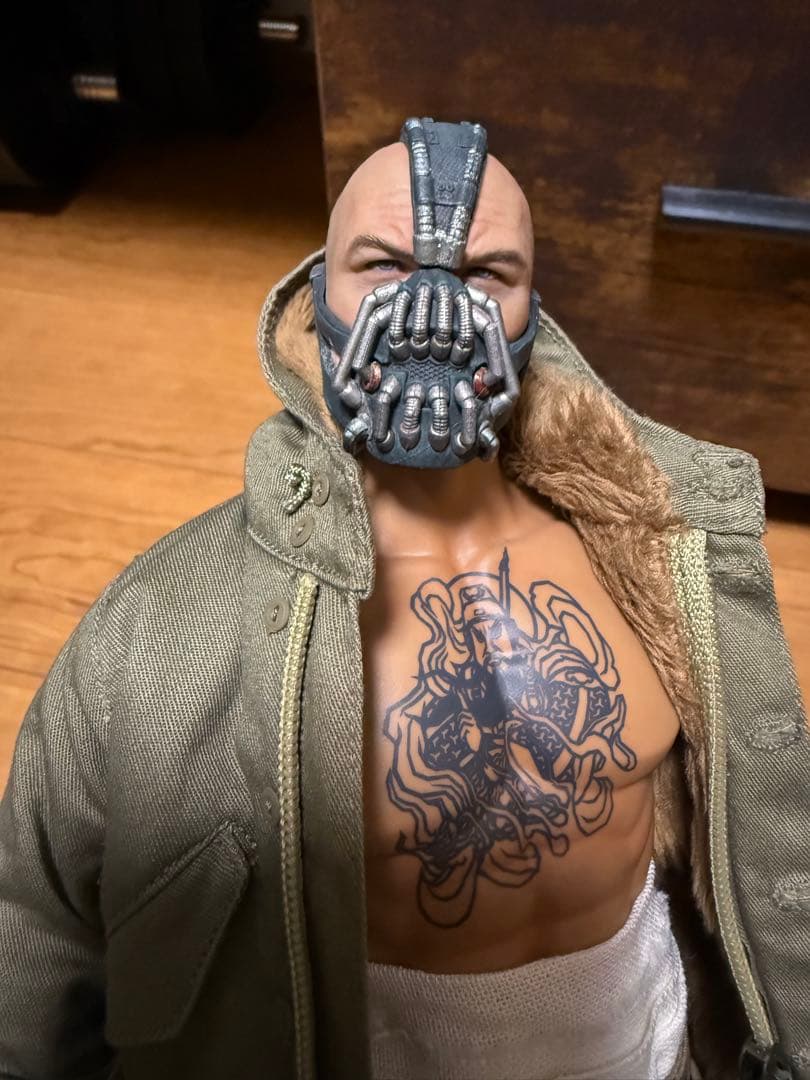 ホットトイズ 系 1/6 ベイン カスタムフィギュア アウトロー バットマン