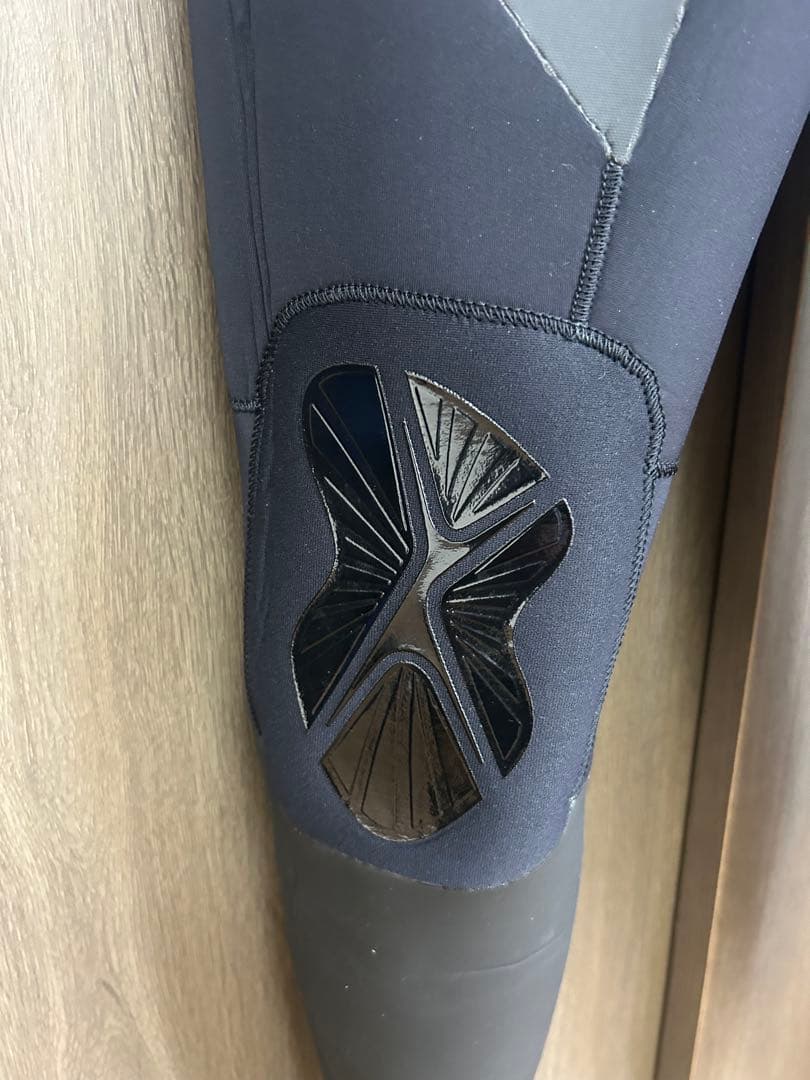 【美品】A•N•Y5×3セミドライウェットスーツ MLWサイズ 2024年モデル